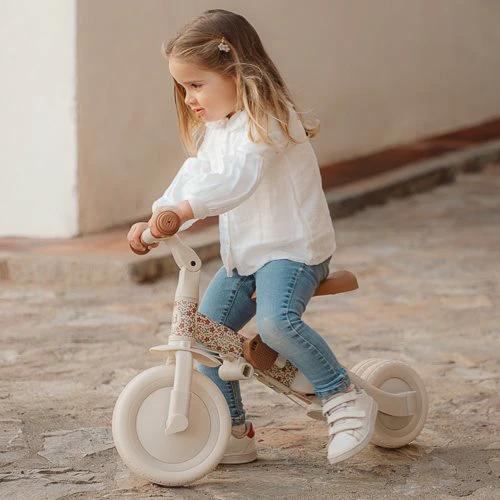 0027698_driewieler-offwhite-4-in-1